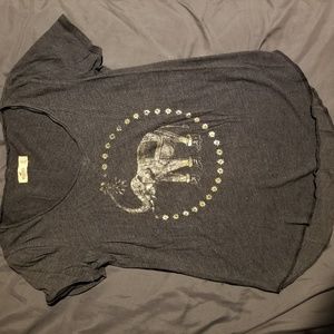 Hollister elephant tee